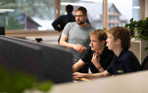 Engineering Meeting 1022 1800px